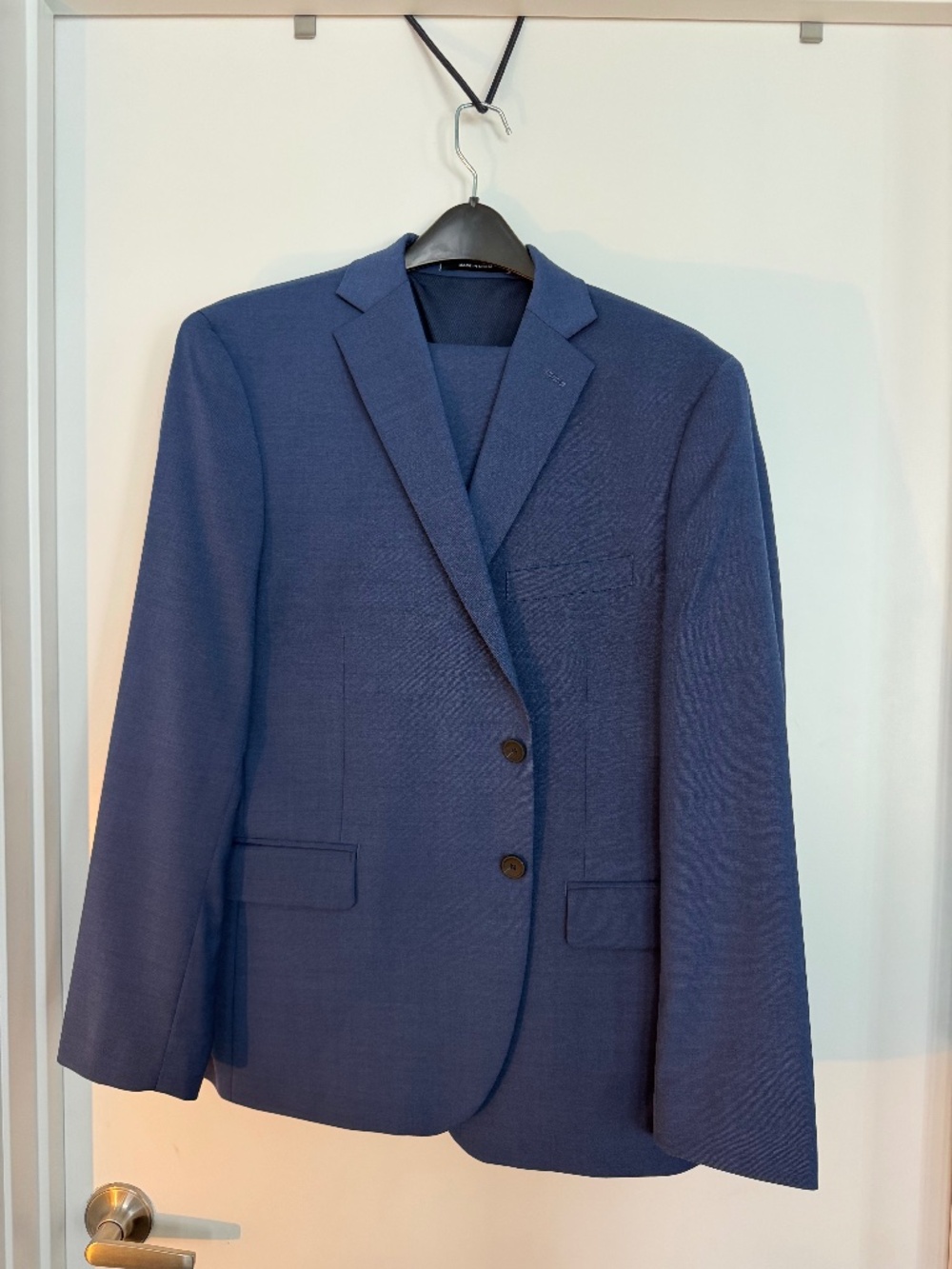Men’s Kenneth Cole Awearness Suit 42R, 36x30